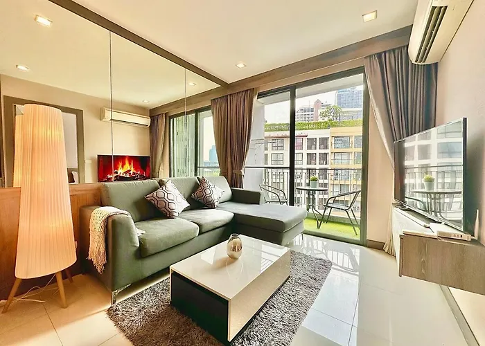 Luxury & Bright 1 Bedroom - Asoke * 방콕