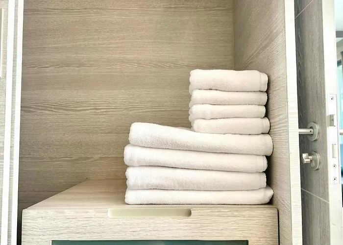 Luxury & Bright 1 Bedroom - Asoke * 방콕
