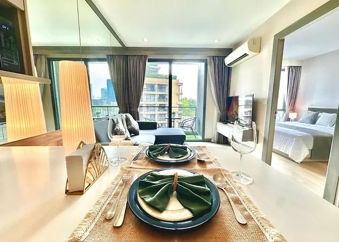 Luxury & Bright 1 Bedroom - Asoke 방콕