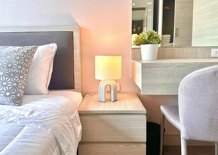 Luxury & Bright 1 Bedroom - Asoke 아파트 방콕