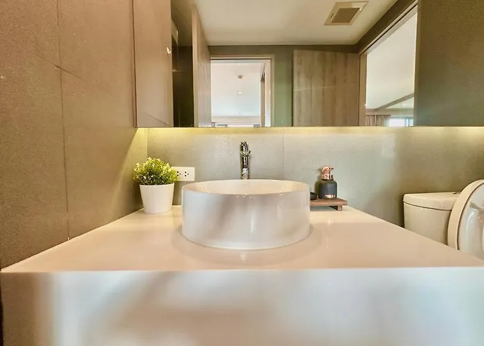 아파트 Luxury & Bright 1 Bedroom - Asoke 방콕